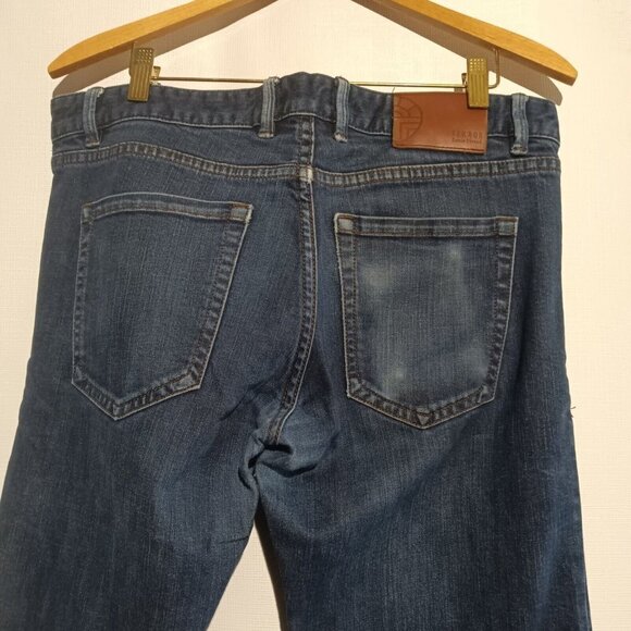 FERAUD Dark Denim Slim Straight Jeans 34 x 31 - Picture 2 of 8